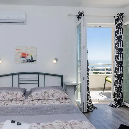 Nikolina - Double With Balcony And Sea View Apartament Dubrownik